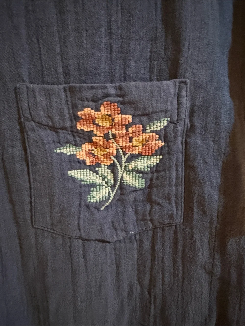 Aeropostale Aero Impact Blue Embroidered Floral Gauze Camp Shirt L